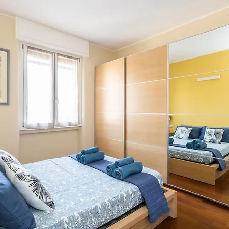Rosselli 13 Milan Apartment-3
